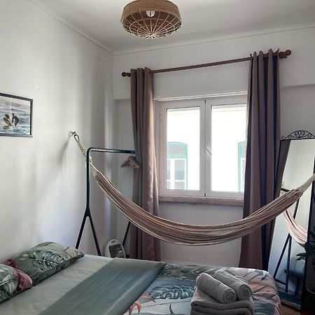 Maria Shared Apartment In Central Lisbon Exterior photo