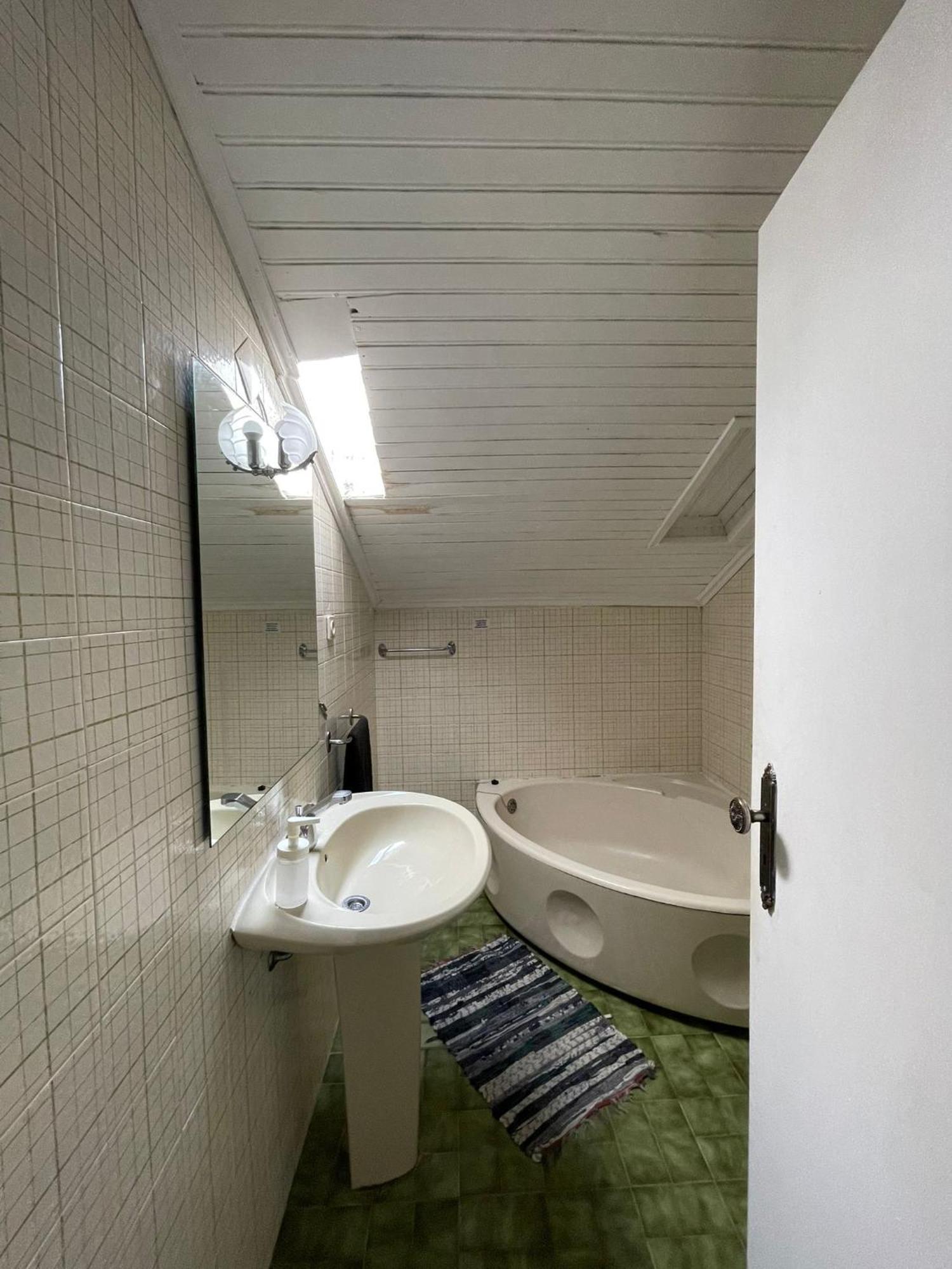 Maria Shared Apartment In Central Lisbon Exterior photo