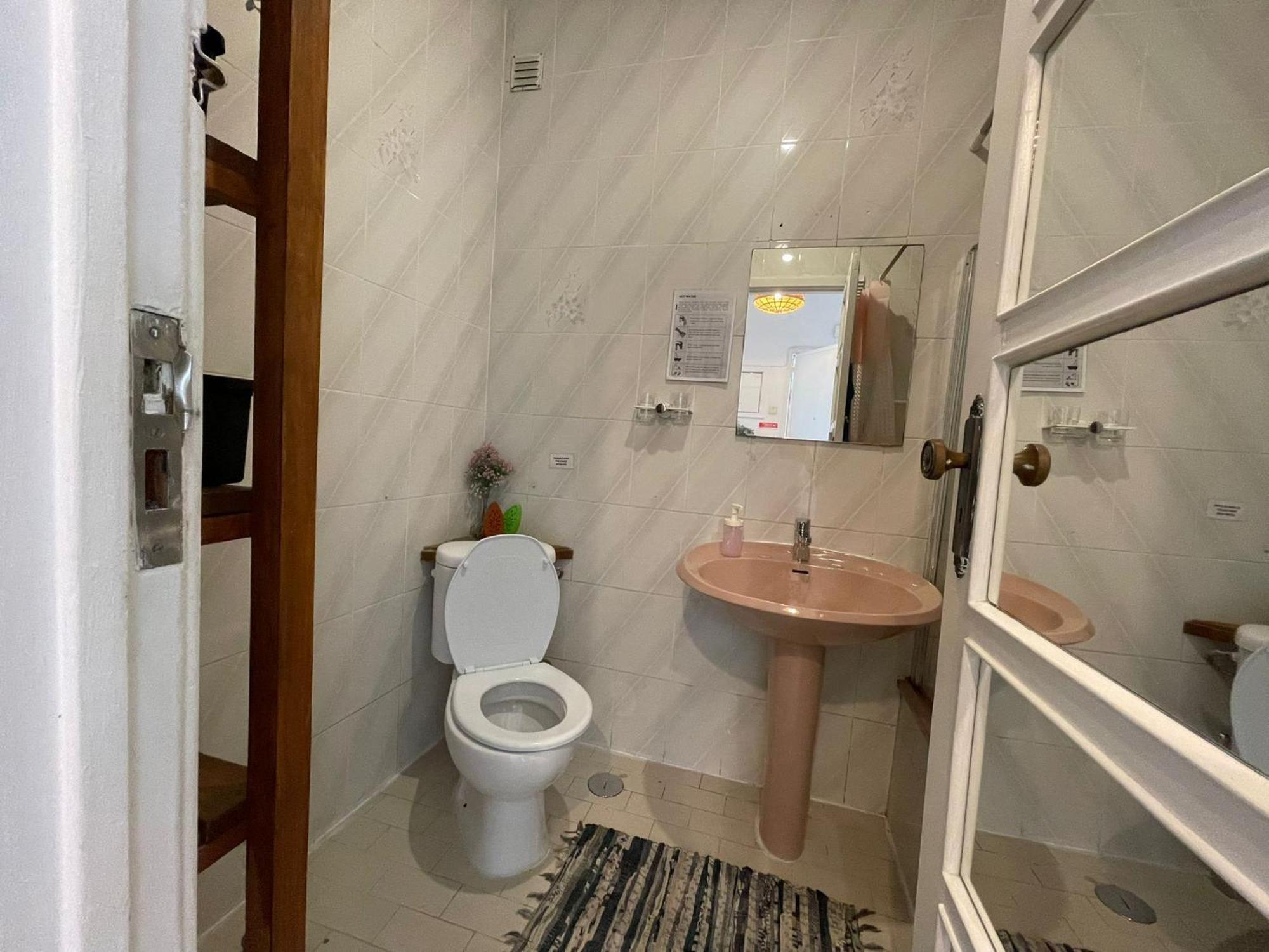 Maria Shared Apartment In Central Lisbon Exterior photo